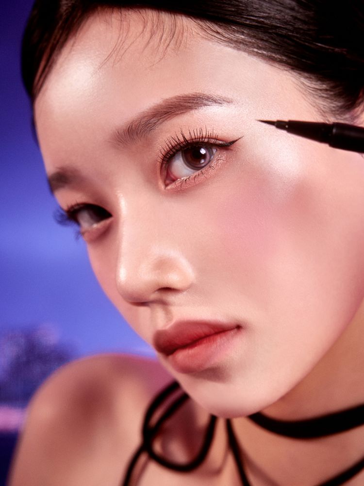 Hevvy Makeup Define Eyes Pen Liner (2Colors) 0.6g